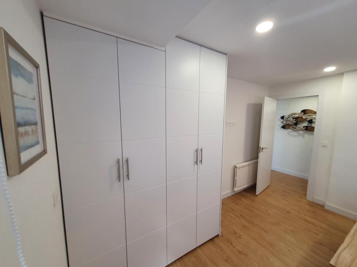 Playa 12 - El Lujo De Estar En 1ª Linea De Playa - Vut-4043-As Apartment Gijon Luaran gambar