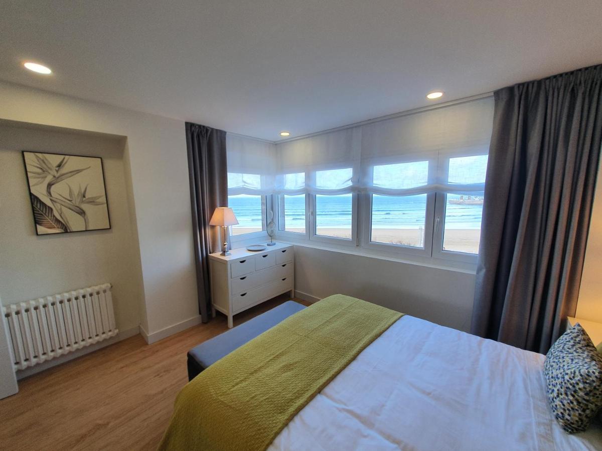 Playa 12 - El Lujo De Estar En 1ª Linea De Playa - Vut-4043-As Apartment Gijon Luaran gambar