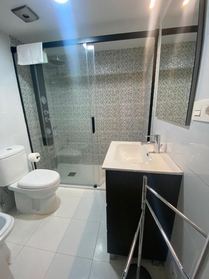 Playa 12 - El Lujo De Estar En 1ª Linea De Playa - Vut-4043-As Apartment Gijon Luaran gambar